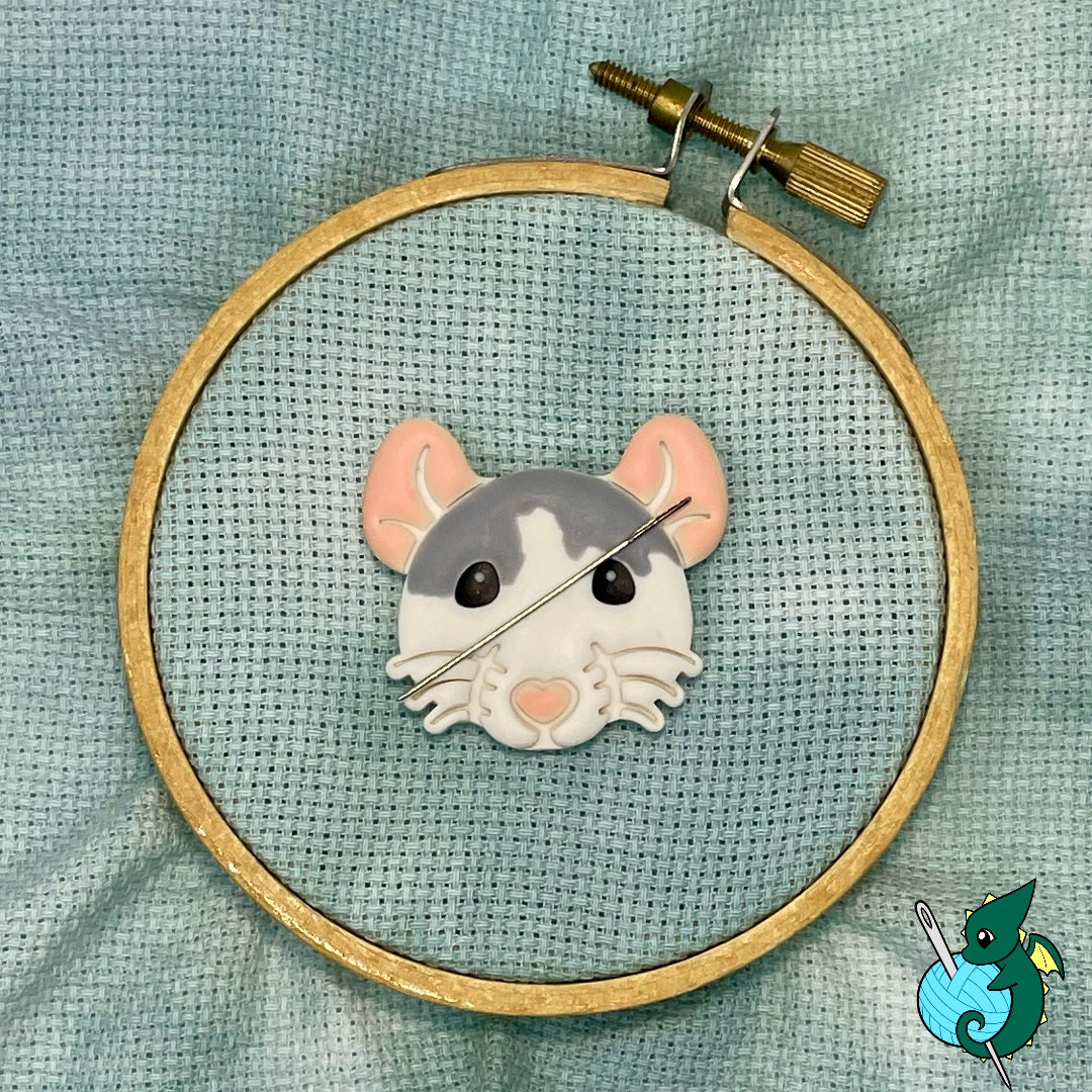 Customisable Rat Head Needle Minder - 3.5cm