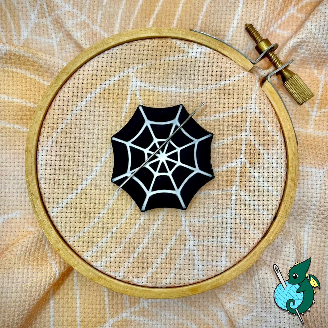 Spiderweb Needle Minder - 3.5cm