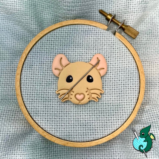 Customisable Rat Head Needle Minder - 3.5cm